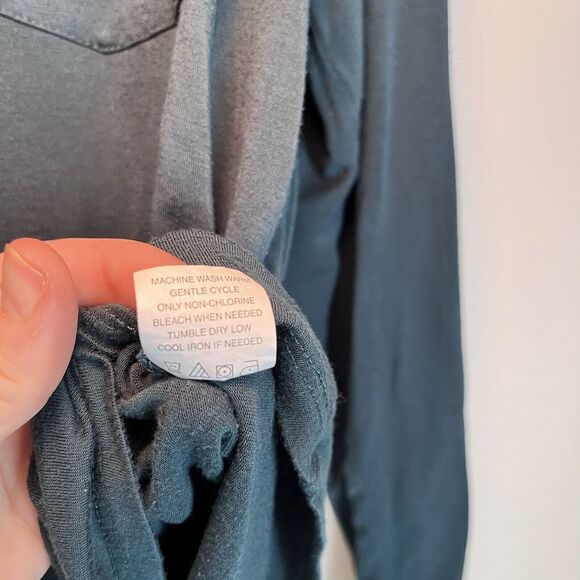 Eyeshadow Top Womens Large Forest Green Knit Long Sleeve Basic Capsule Shirt EUC - Picture 5 of 7